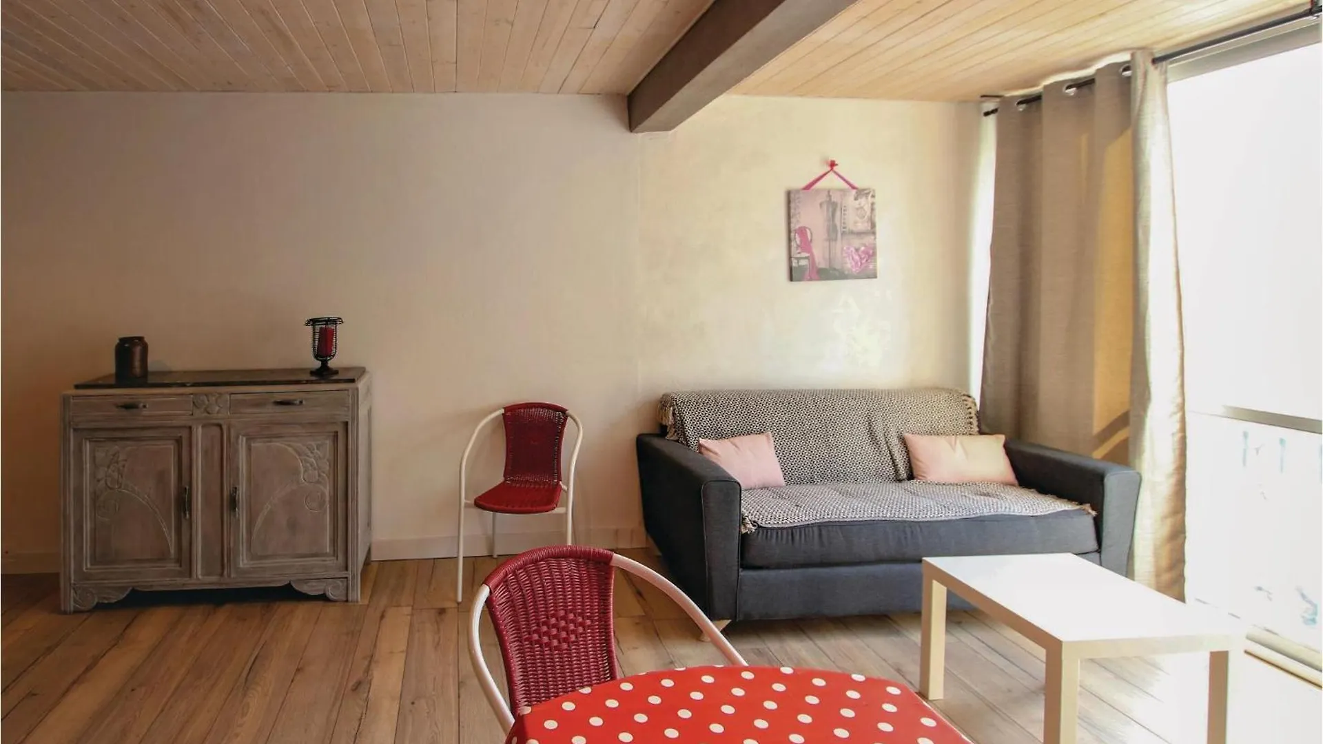 Bed & Breakfast Cozy Apartment In Vals Les Bains With Kitchen